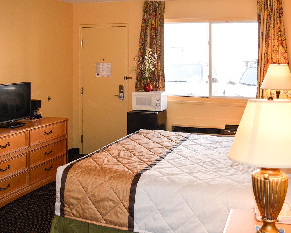 Red Roof Inn York Downtown Ngoại thất bức ảnh