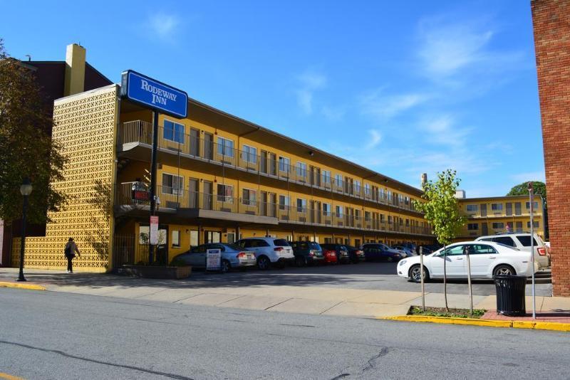 Red Roof Inn York Downtown Ngoại thất bức ảnh